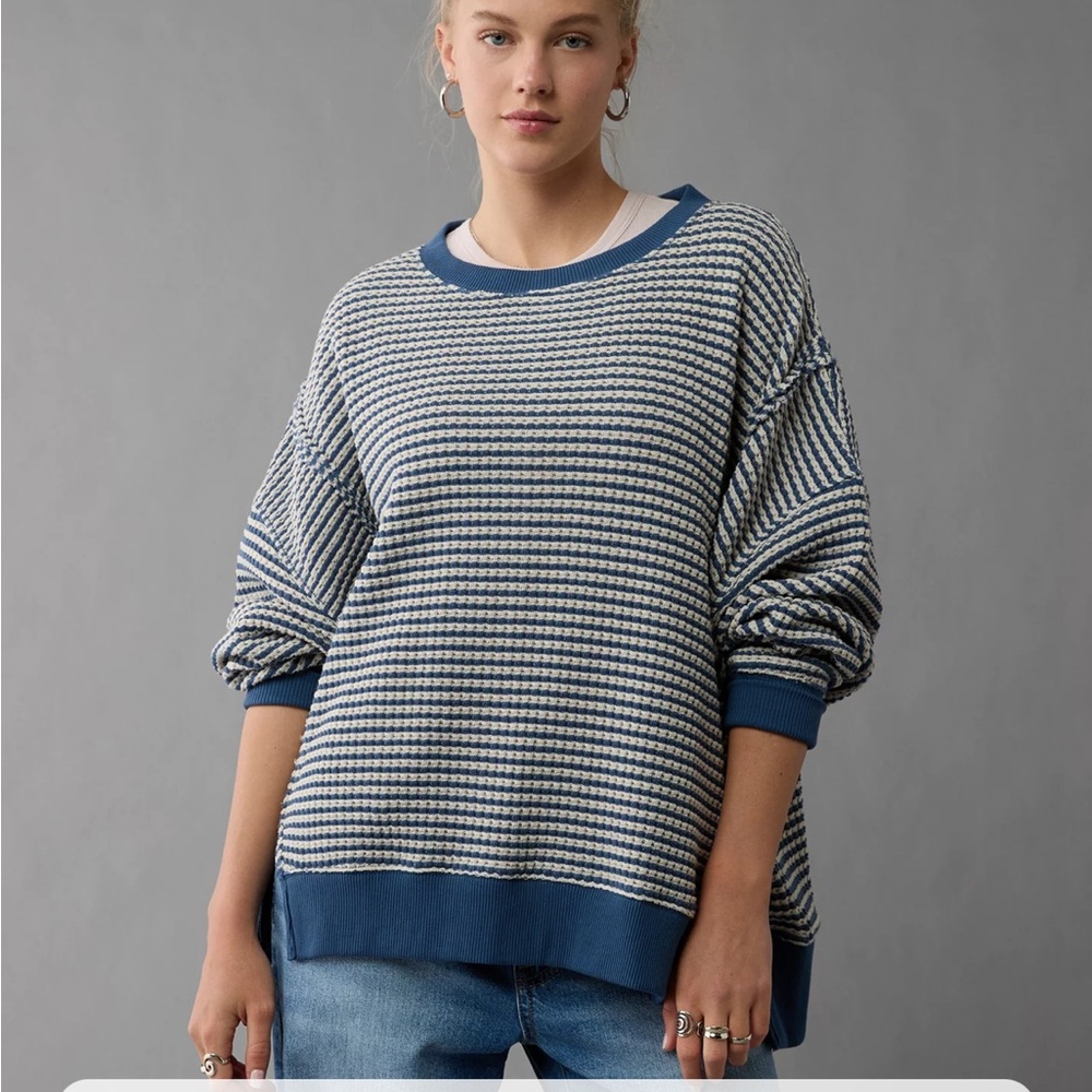 American Eagle Outfitters Navy and White Striped Sweater
